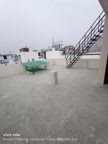 Parking in 3 BHK Independent House at Jankipuram Extension – for Sale
