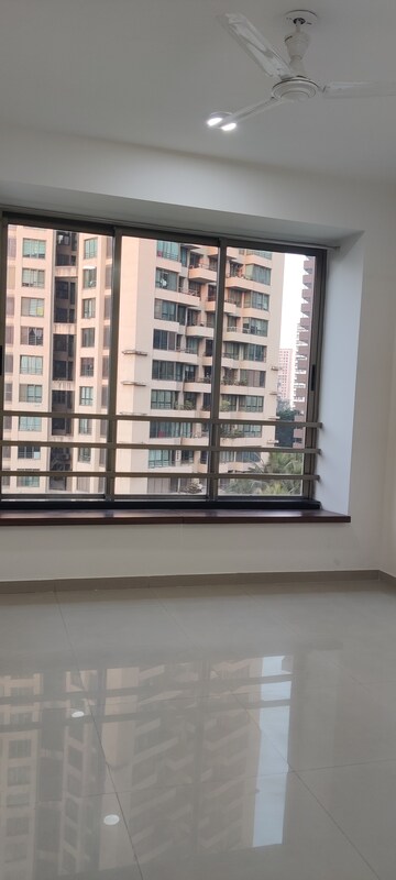 2.5 BHK Apartment – Exterior View View at Oberoi Springs, Andheri West - for Rent