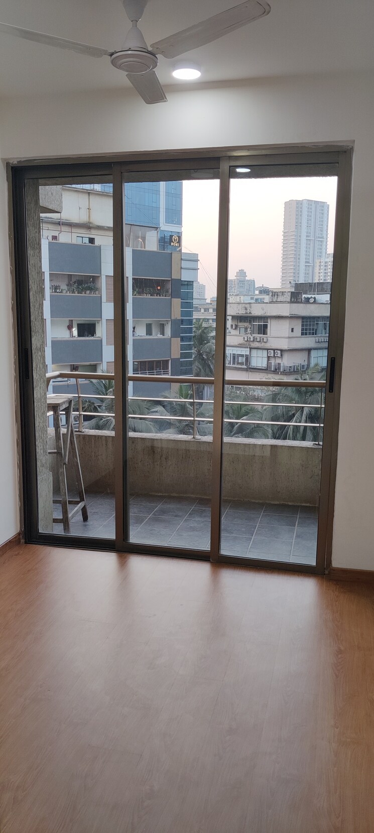 Room, oberoi-springs 2.5 Bedroom 1100 Sq.Ft. Apartment In Andheri West Mumbai 8287244