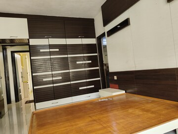 Bedroom in 2 BHK Apartment at Deep Apartment Andheri, Andheri West – for Rent