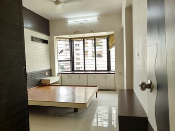 Master Bedroom in 2 BHK Apartment at Deep Apartment Andheri, Andheri West – for Rent