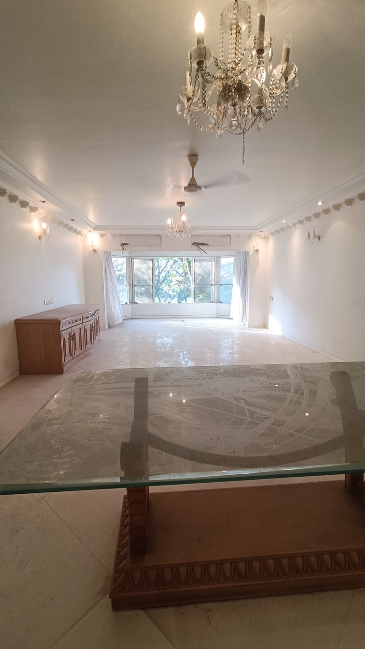 Bathroom, cuffe parade 3 Bedroom 2000 Sq.Ft. Apartment In Cuffe Parade Mumbai 8287270