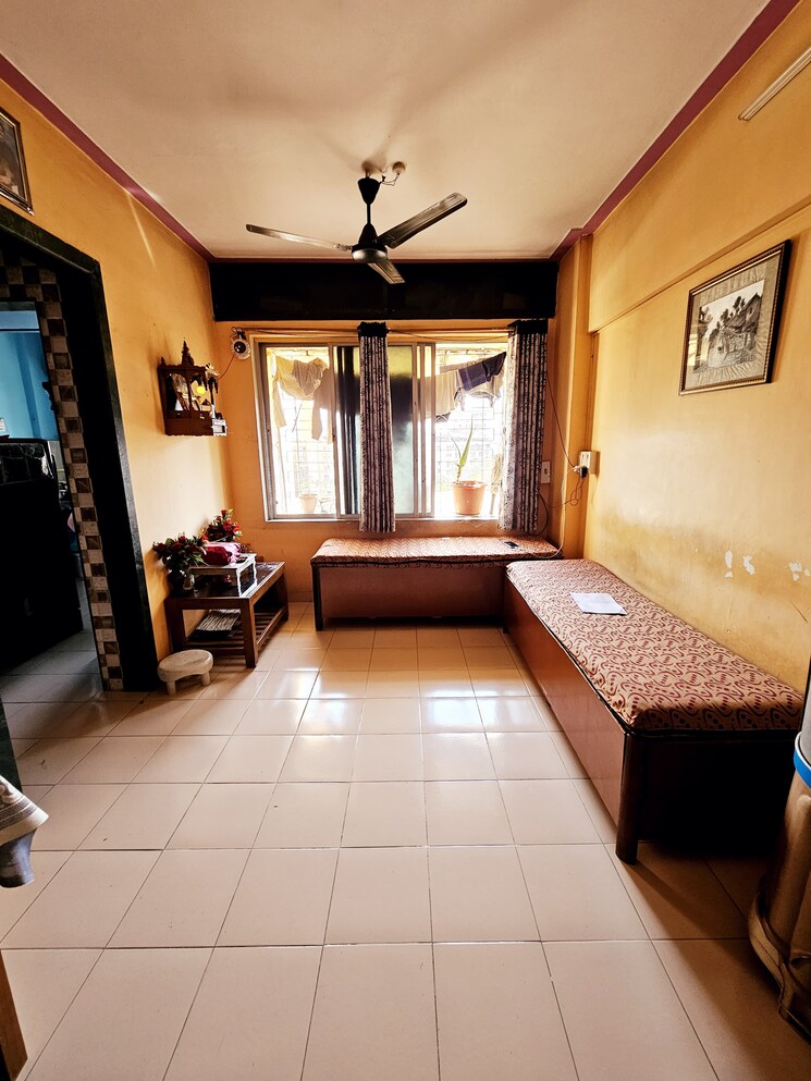 Living Room, dedhia-golden-park-ii 1 Bedroom 535 Sq.Ft. Apartment In Kalyan West Thane 8287266