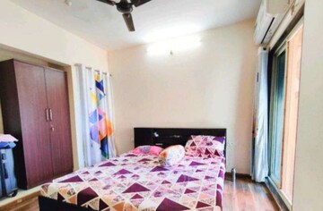 Bedroom in 3 BHK Apartment at Hiranandani Estate, Ghodbunder Road – for Rent