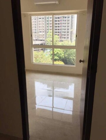 Bedroom in 2 BHK Apartment at Lodha Amara, Kolshet Road – for Rent