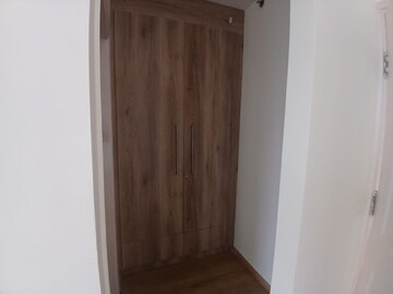 3 BHK Apartment For Rent in Pioneer Park Presidia, Sector 62