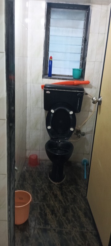 Master Bedroom in 1 BHK Apartment at Navpada – for Rent