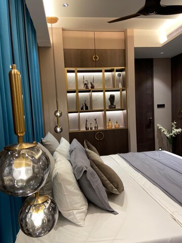 Master Bedroom in 4 BHK Apartment at Indiabulls Blu, Worli – for Rent