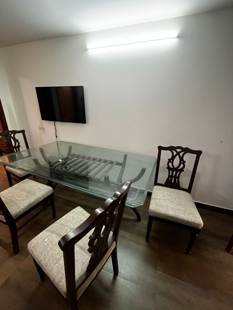 Gym, ansal-sushant-lok-i 5 Bedroom 215 Sq.Yd. Villa In Sector 43 Gurgaon 8287472