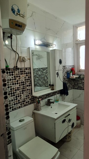 Master Bedroom in 3 BHK Apartment at Aravali Hills, Sector 56 – for Rent
