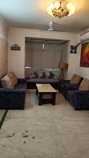 Living Room in 3 BHK Apartment at Aravali Hills, Sector 56 – for Rent