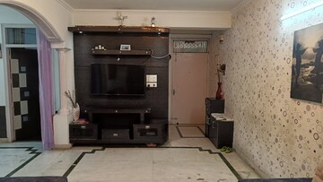 Living Room in 3 BHK Apartment at Aravali Hills, Sector 56 – for Rent