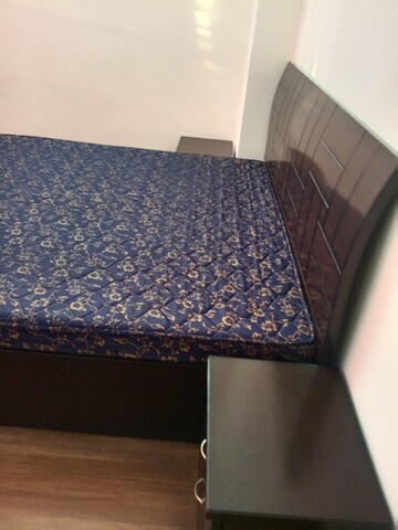 Bedroom in 2 BHK Apartment at Pioneer Park Phase 1, Sector 61 – for Rent