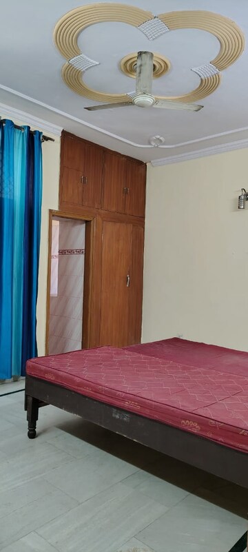 Bedroom in 2 BHK Apartment at Prateek Wisteria, Sector 77 – for Sale