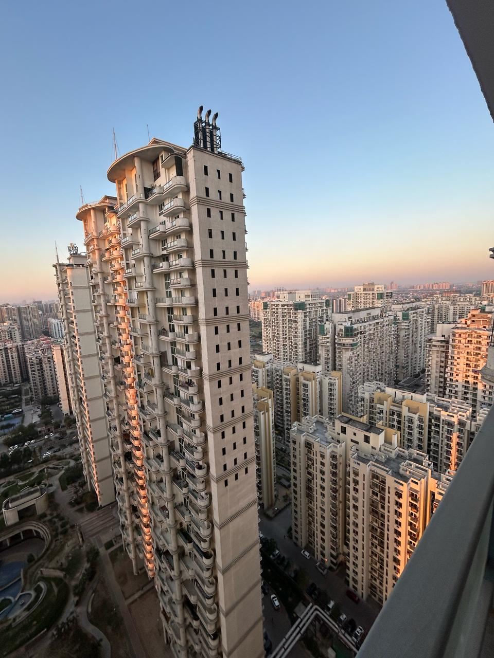 3 BHK Apartment For Sale in Nirala Estate II