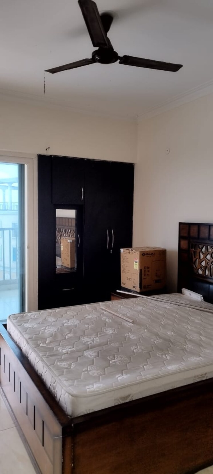 Bedroom, ajnara-grand-heritage 2 Bedroom 984 Sq.Ft. Apartment In Sector 74 Noida 8287621