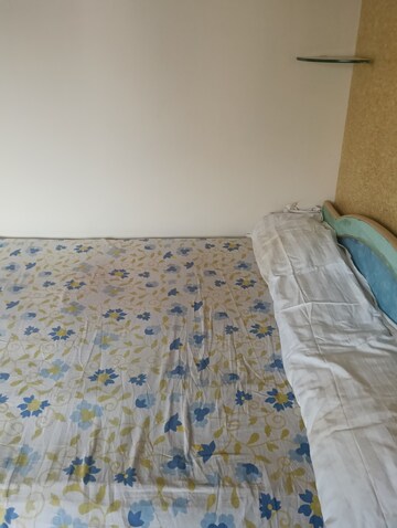 Bedroom in 1 BHK Apartment at Preeti Sagar CHS, Borivali West – for Rent