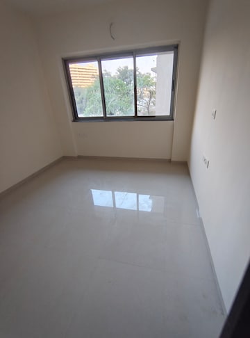 Room in 1 BHK Apartment at Drushti Group Embassy, Ghatkopar East – for Rent