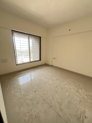 Room in 3 BHK Apartment at Badhekar Krushnakunj, Kothrud – for Rent
