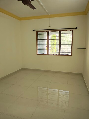 Room in 1 BHK Apartment at Rohan Garden, Kothrud – for Rent