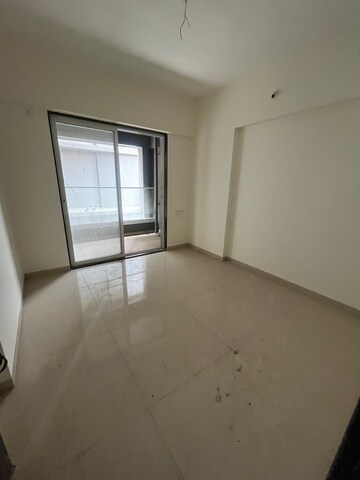 Room in 2 BHK Apartment at Badhekar Krushnakunj, Kothrud – for Rent