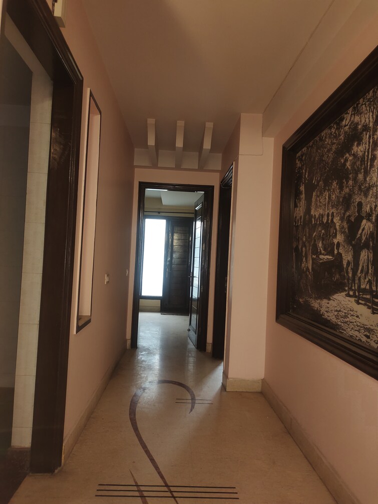 Cover Image, greater kailash i 4 Bedroom 2700 Sq.Ft. Builder Floor In Greater Kailash I Delhi 8287734