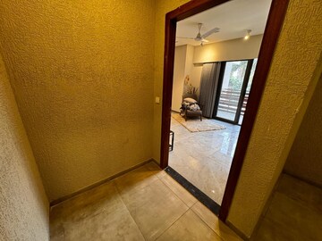 Room in 2 BHK Apartment at Arvind Elan, Kothrud – for Sale