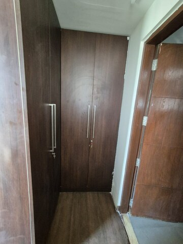 Furnished Amenities in 3 BHK Apartment at Conscient Heritage One, Sector 62 – for Rent