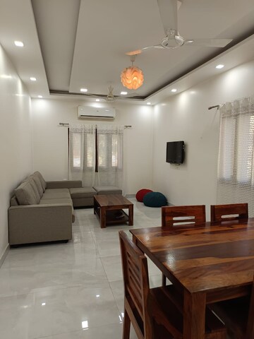 2.5 BHK Apartment For Rent in Paschim Vihar
