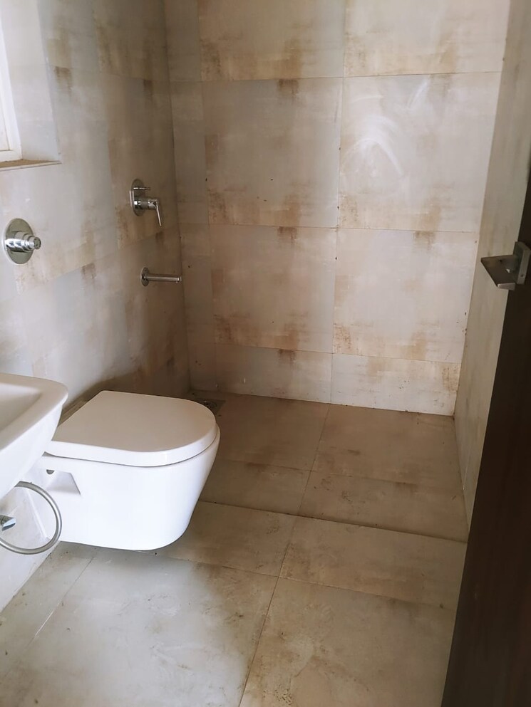 Bathroom, puranik-abitante 1 Bedroom 489 Sq.Ft. Apartment In Bavdhan Pune 8287898
