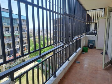 Balcony in 2 BHK Builder Floor at GTM The Capital, Aman Vihar – for Rent
