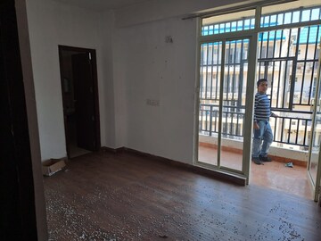 Room in 2 BHK Builder Floor at GTM The Capital, Aman Vihar – for Rent
