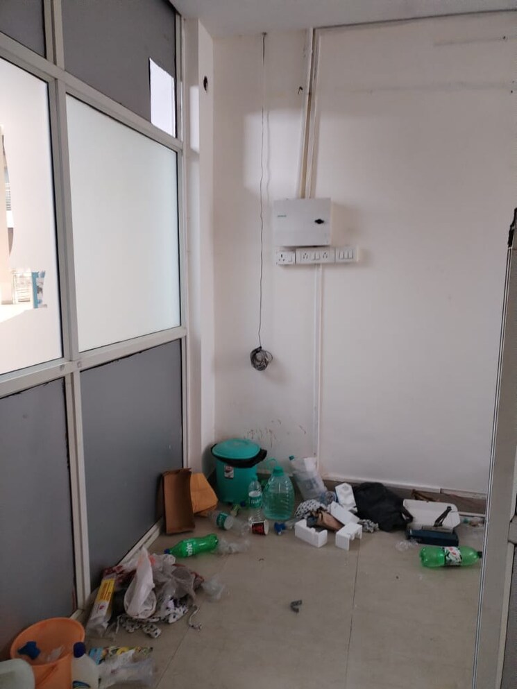 undefined, ansal-api-shopping-square Commercial Shop 444 Sq.Ft. In Sushant Golf City Lucknow 8287946