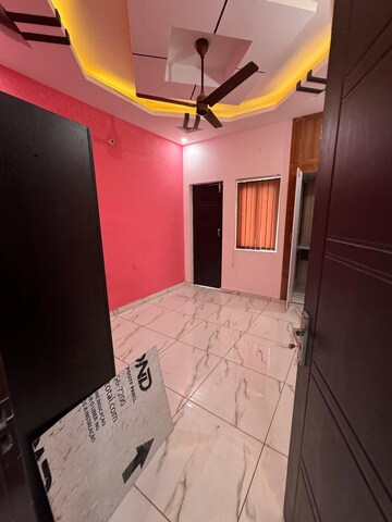 Master Bedroom in 2 BHK Builder Floor at Sahastradhara Road – for Rent