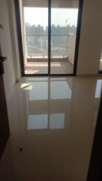 Room in 2 BHK Apartment at Urban Skyline Phase 1, Ravet – for Rent
