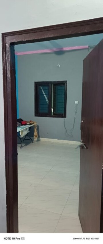 Room in 3 BHK Independent House at Dhaura Tanda – for Sale