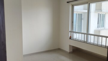 Room in 2 BHK Apartment at Marathon Nexzone, New Panvel – for Rent