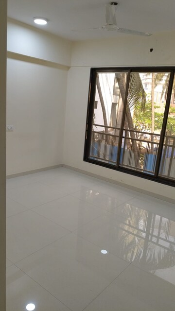 Room in 1 BHK Apartment at PNK Imperial Heights, Mira Road – for Rent