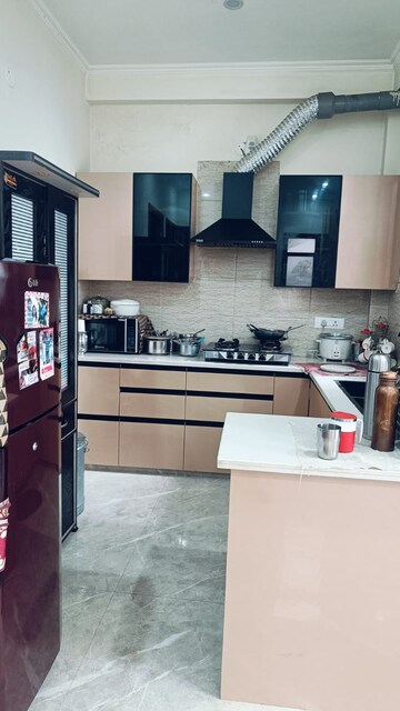 Kitchen in 3 BHK Builder Floor at Sector 57 – for Rent