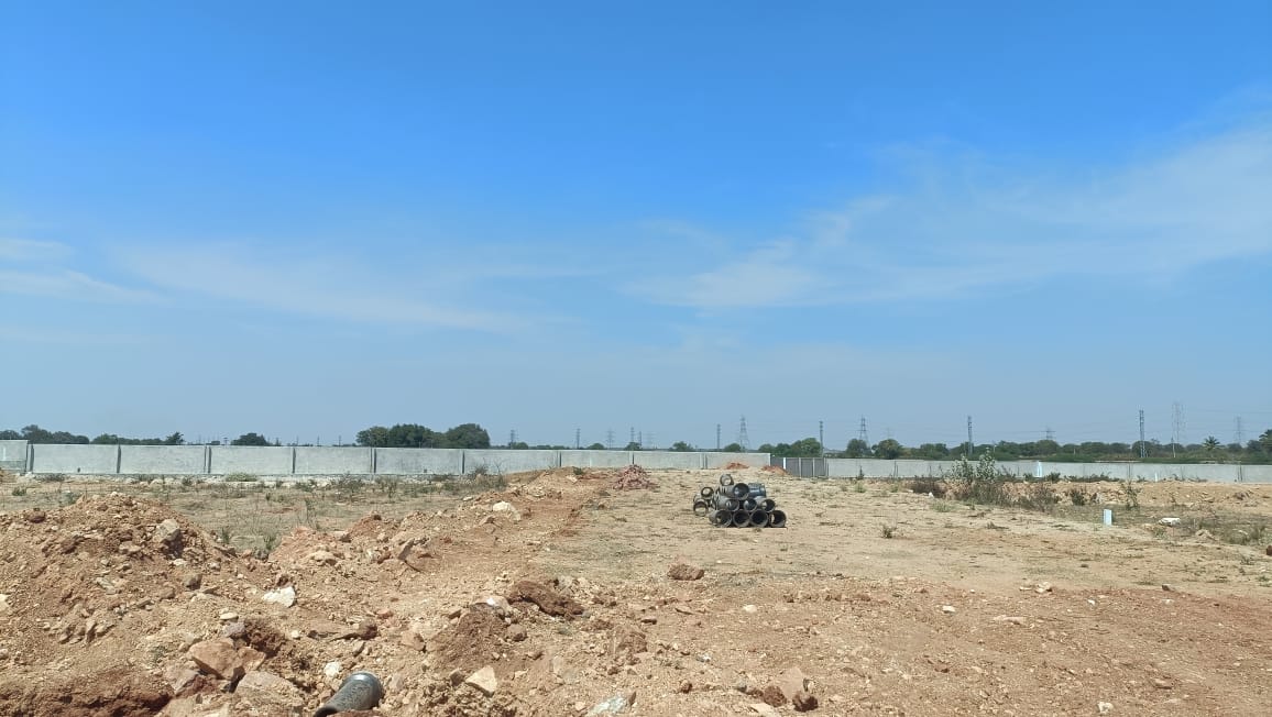 Plot For Sale in The 5th Capital City' 