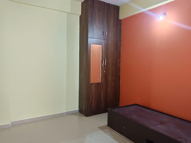 Room, ejipura 1 RK 400 Sq.Ft. Independent House In Ejipura Bangalore 8288189