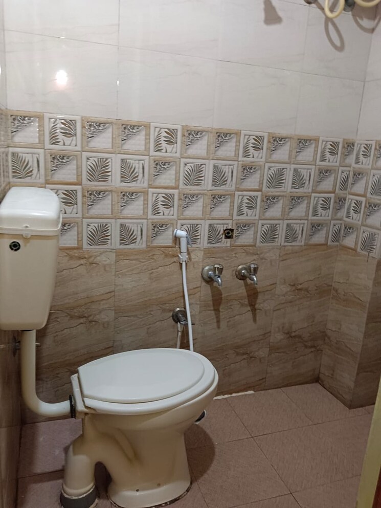 Bathroom, ejipura 1 RK 400 Sq.Ft. Independent House In Ejipura Bangalore 8288189