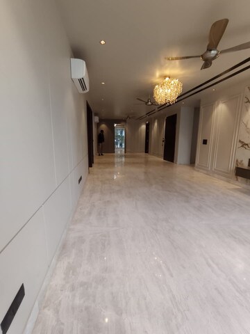 5 BHK Villa For Rent in Emaar Marbella, Sector 66