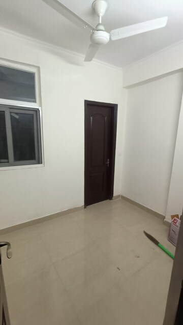 3 BHK Apartment For Rent in Amrapali Silicon City, Sector 76