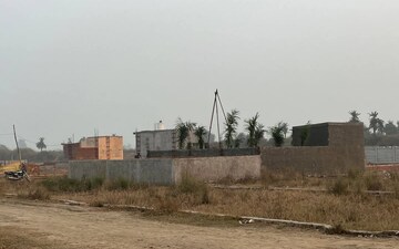 Plot For Sale in Bhopani Village