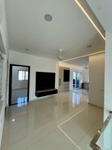 Building Lobby in 4 BHK Apartment at Raghavendra Arcade, Kondapur – for Rent