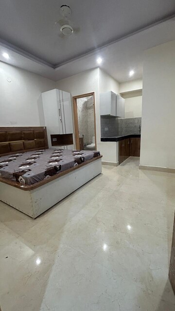 Room in 1 RK Builder Floor at Sector 24 – for Rent