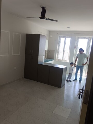 Room in 1 BHK Apartment at Omaxe GH6 EWS and LIG, Sarsawan – for Rent
