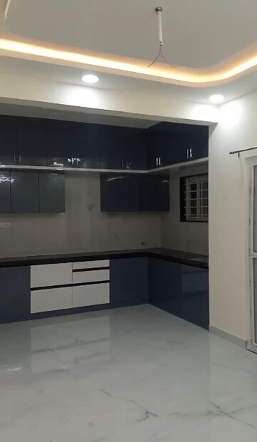 Kitchen in 3 BHK Apartment at Koramangala – for Rent