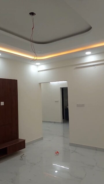 Room in 3 BHK Apartment at Koramangala – for Rent